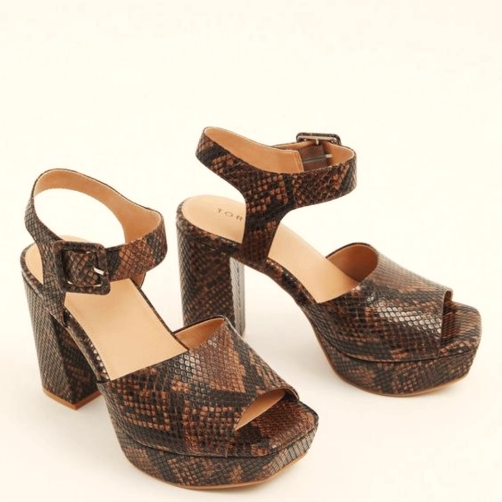 Torrid Platform Block Heel Sandal 9WW in Animal